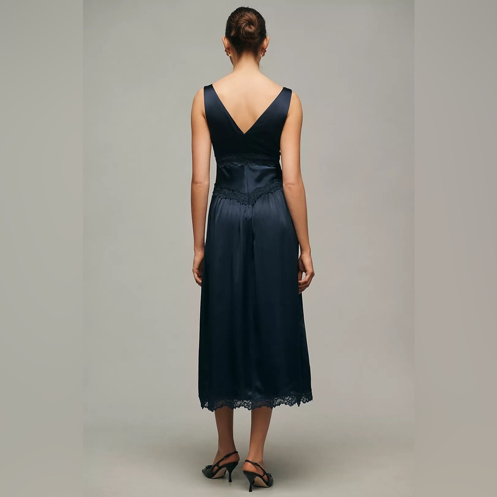 Reformation Stasia Sleeveless Silk Midi Dress in Navy - Picture 3 of 12
